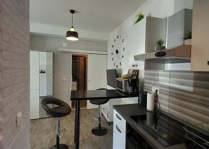 Cvita & Maja * זאדאר